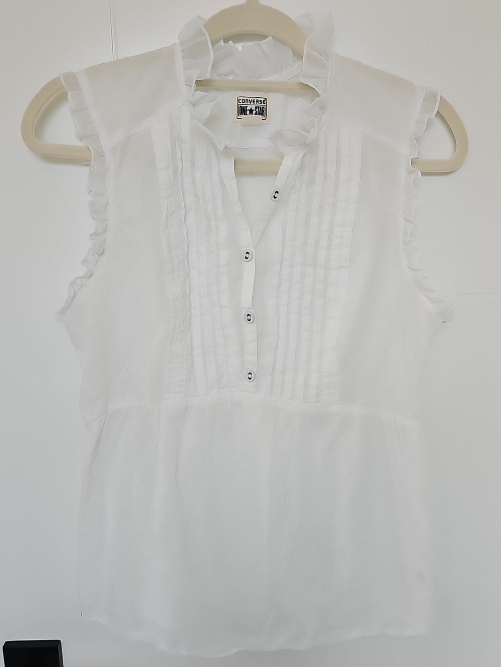 Converse One Star White Ruffle Pintuck Sleeveless Top Womens Sz M